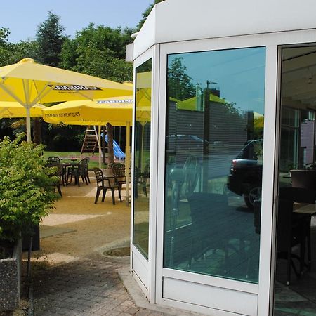 Motel - Hotel La Poularde Romont Exteriör bild